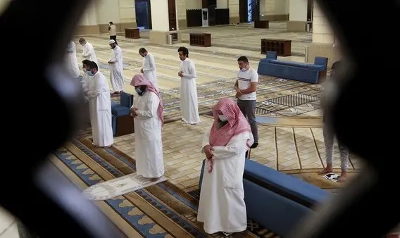 Arab Saudi Revisi Pengaturan Waktu Pembukaan Masjid Untuk Shalat Jum'at Selama Pandemi Corona